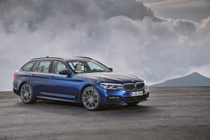 BMW-5-series-530d-xDrive-Touring-26