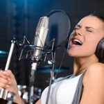 Насколько сложно взрослому человеку запеть с нуля и где этому научиться?